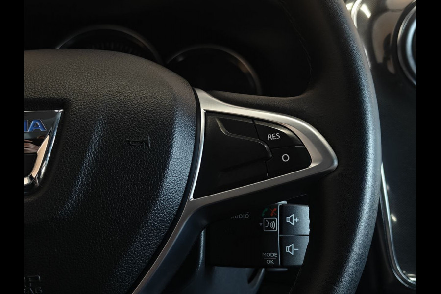 Dacia Logan MCV 0.9 TCe Laureate NAVIGATIE | TREKHAAK LAGE LM STAND | RIJKLAAR