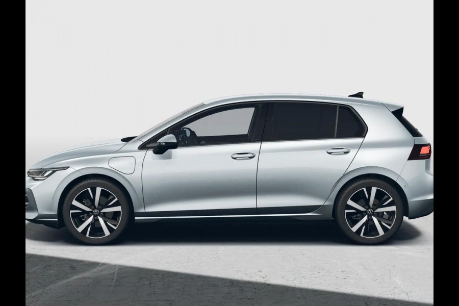 Volkswagen Golf Life Edition 1.5 eHybrid 150 kW / 204 pk Hatchback