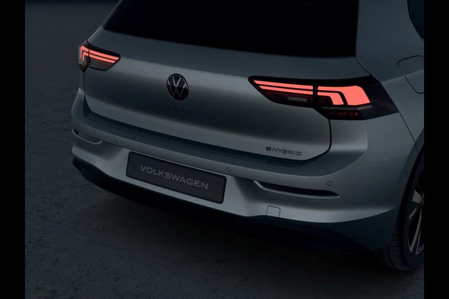 Volkswagen Golf Life Edition 1.5 eHybrid 150 kW / 204 pk Hatchback