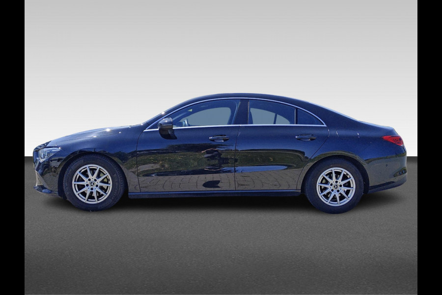 Mercedes-Benz CLA-Klasse 180 Business Solution | automaat | widescreen | blind-spot | LED | stoelverwarming | dealer onderhouden
