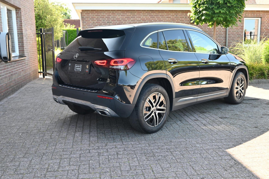 Mercedes-Benz GLA 250 e Progressive 218 PK Dealer o.h Widescreen Camera Elek Klep 18''
