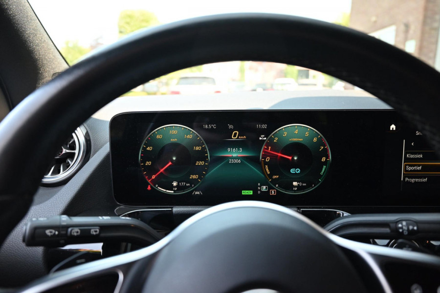 Mercedes-Benz GLA 250 e Progressive 218 PK Dealer o.h Widescreen Camera Elek Klep 18''