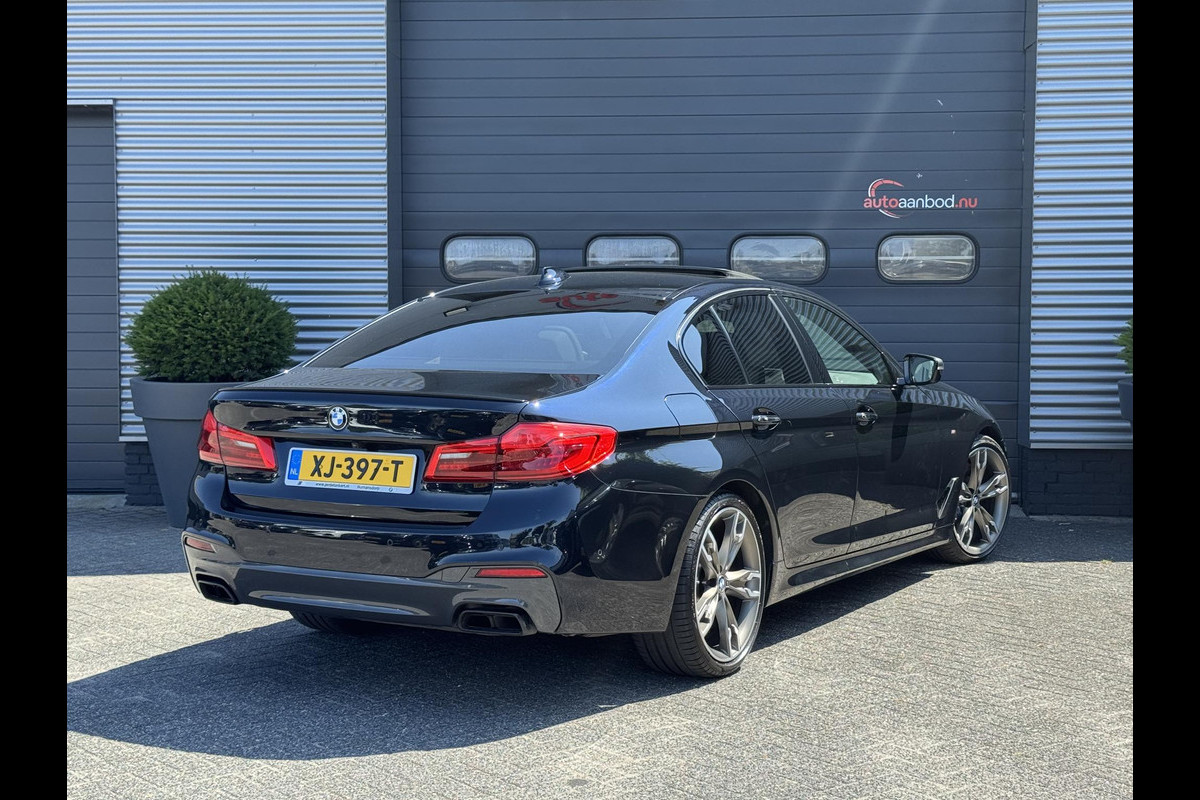 BMW 5 Serie M550i xDrive High Executive | Panoramadak | Head-Up Display | Harmon Kardon | Camera | Stoel Ventilatie/Verwarming |