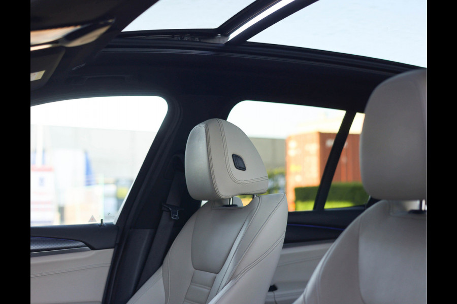 BMW X3 30i xDrive | 1e eig. - Dealer odh. - Pano - Trekhaak