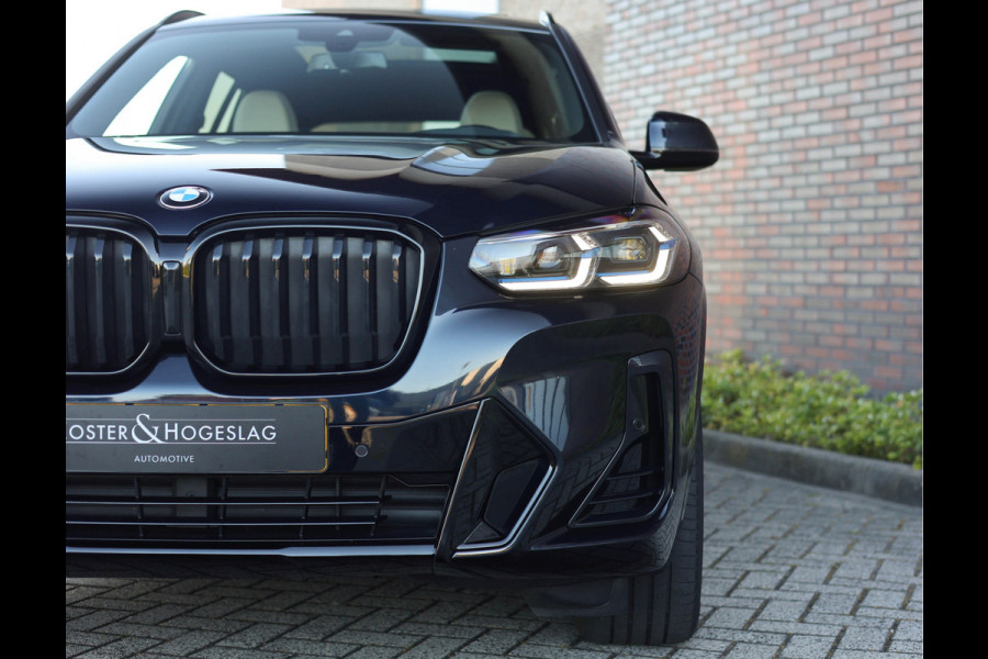 BMW X3 30i xDrive | 1e eig. - Dealer odh. - Pano - Trekhaak