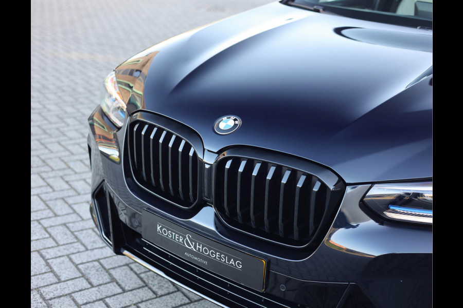 BMW X3 30i xDrive | 1e eig. - Dealer odh. - Pano - Trekhaak