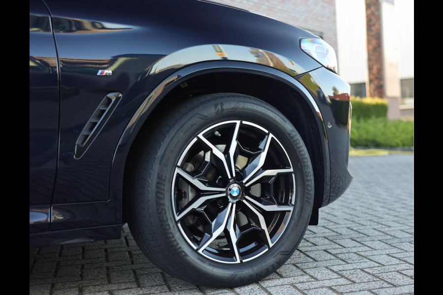 BMW X3 30i xDrive | 1e eig. - Dealer odh. - Pano - Trekhaak
