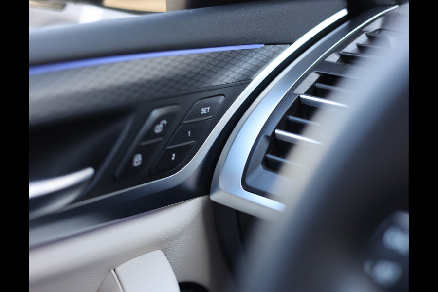 BMW X3 30i xDrive | 1e eig. - Dealer odh. - Pano - Trekhaak