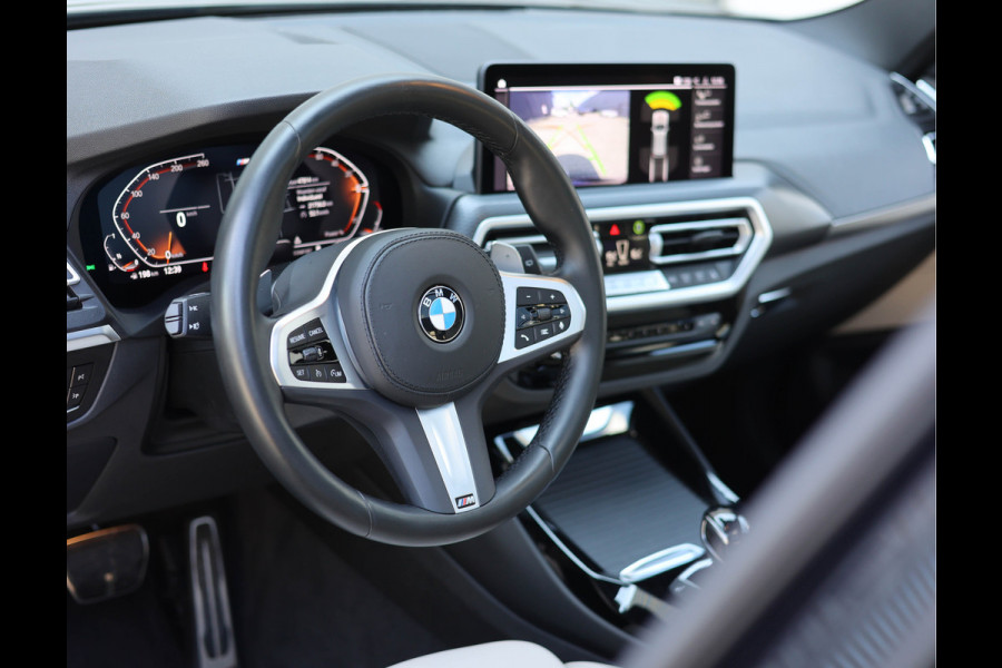 BMW X3 30i xDrive | 1e eig. - Dealer odh. - Pano - Trekhaak