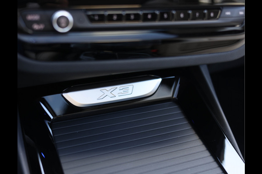 BMW X3 30i xDrive | 1e eig. - Dealer odh. - Pano - Trekhaak