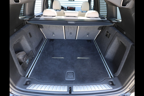 BMW X3 30i xDrive | 1e eig. - Dealer odh. - Pano - Trekhaak