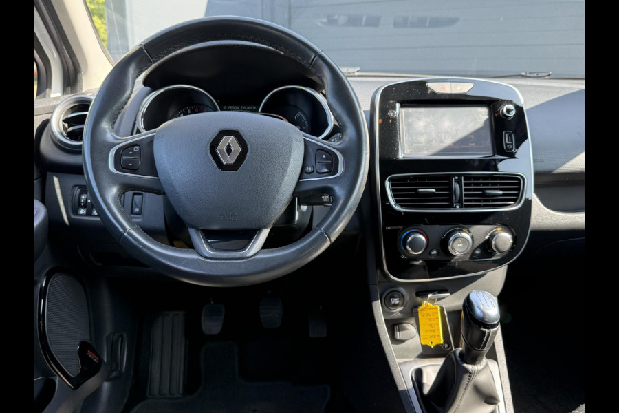 Renault Clio 0.9 TCe Limited 1e Eigenaar,Navi,Airco,Cruise,PDC,Lm Velgen,Apk tot 03-2026