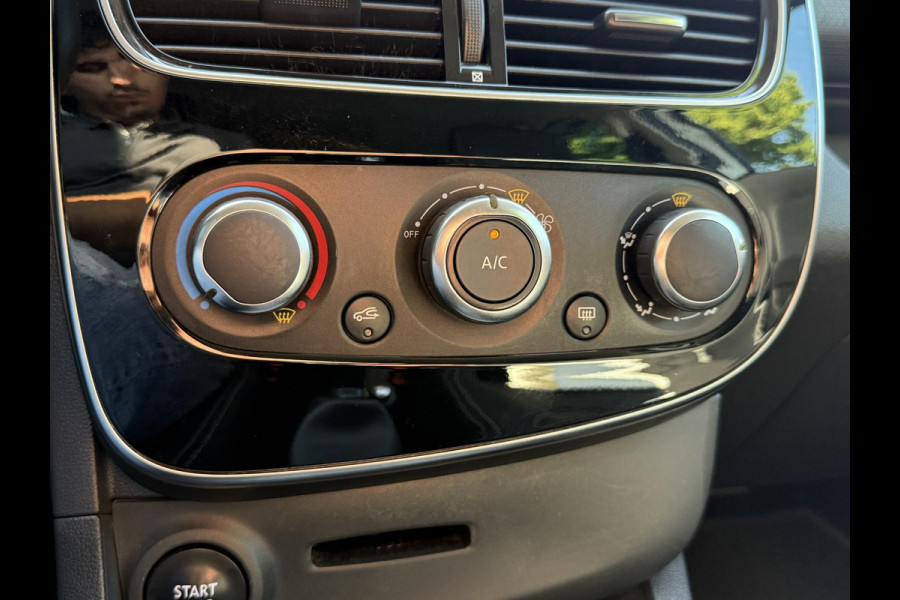 Renault Clio 0.9 TCe Limited 1e Eigenaar,Navi,Airco,Cruise,PDC,Lm Velgen,Apk tot 03-2026