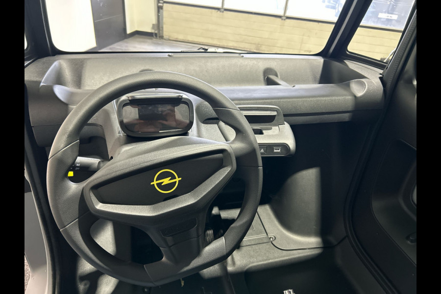 Opel ROCKS Electric | Panoramadak | 14" Stalen velgen | Wordt verwacht!