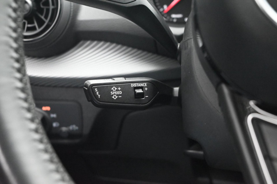Audi Q2 1.4 TFSI CoD Sport Pro Line S 150 PK S-Line 1e Eig Adaptive Cruise LED Clima 20'' SQ2