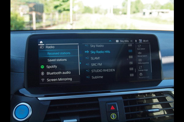 BMW iX3 High Executive 80 kWh | Panoramadak | Apple Carplay | 360 Camera | Harman Kardon | Trekhaak | Cruise Control |