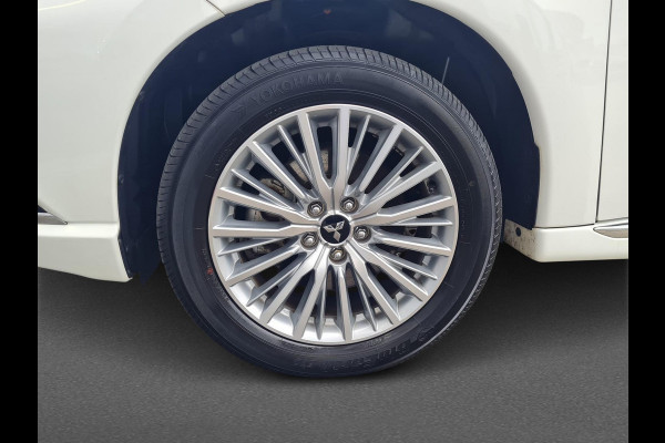 Mitsubishi Outlander 2.4 PHEV Instyle