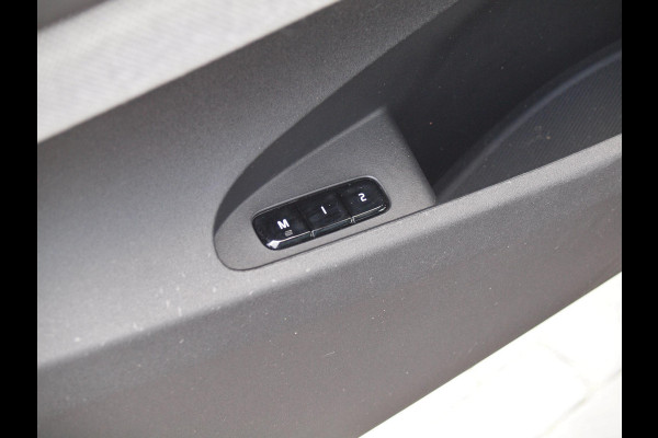 Polestar 2 Long Range Dual Motor Launch Edition 78kWh | 360 Camera | Apple Carplay | Cruise Control | Glazen dak |