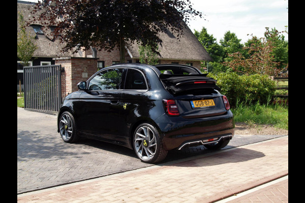 Fiat 500C Abarth Turismo 42 kWh | 4300 KM | Camera | Apple Carplay | JBL | Full option | NL-auto |