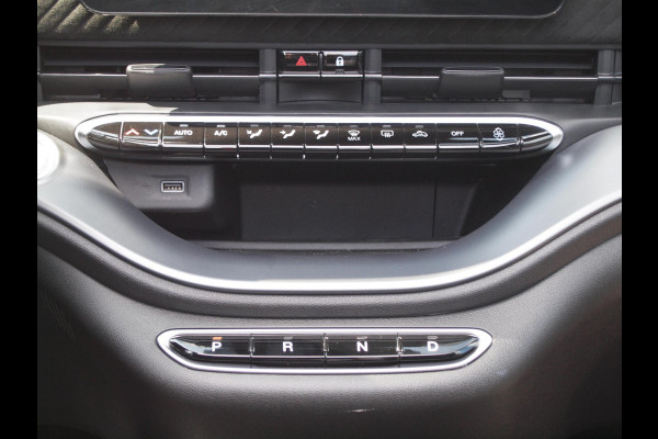 Fiat 500C Abarth Turismo 42 kWh | 4300 KM | Camera | Apple Carplay | JBL | Full option | NL-auto |