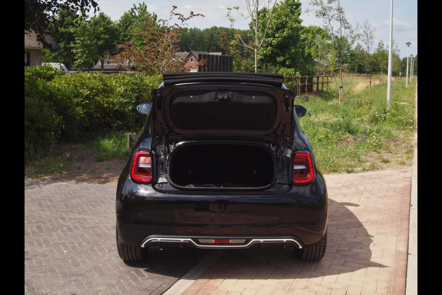 Fiat 500C Abarth Turismo 42 kWh | 4300 KM | Camera | Apple Carplay | JBL | Full option | NL-auto |