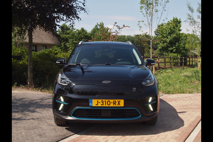 Kia e-Niro ExecutiveLine 64 kWh | Facelift | Camera | Apple Carplay | Cruise Control | JBL | Leer |