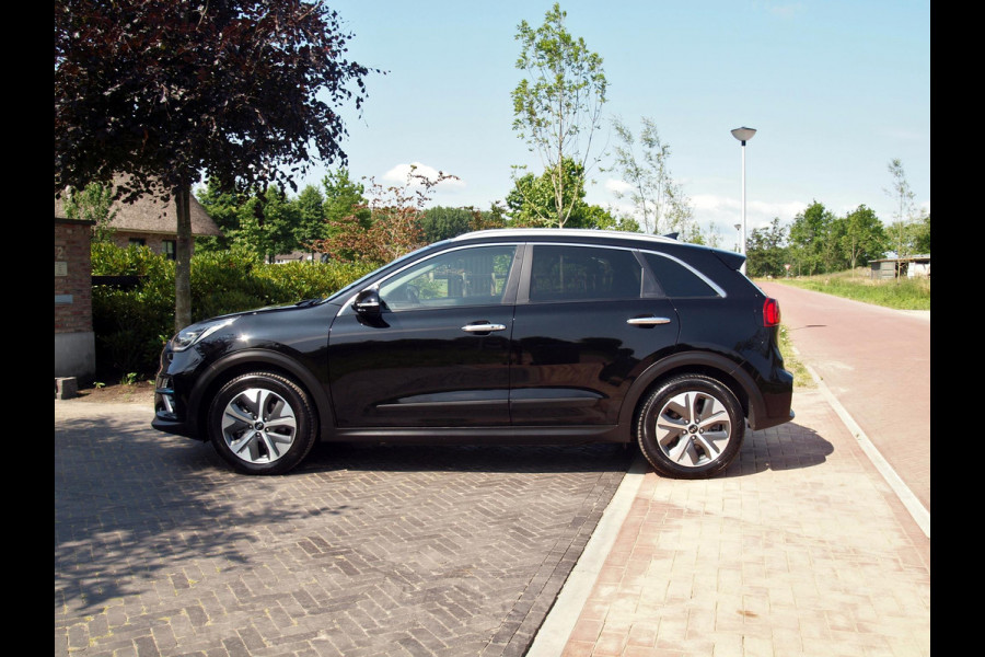 Kia e-Niro ExecutiveLine 64 kWh | Facelift | Camera | Apple Carplay | Cruise Control | JBL | Leer |