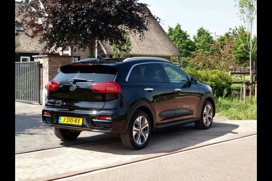 Kia e-Niro ExecutiveLine 64 kWh | Facelift | Camera | Apple Carplay | Cruise Control | JBL | Leer |