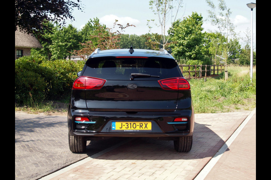 Kia e-Niro ExecutiveLine 64 kWh | Facelift | Camera | Apple Carplay | Cruise Control | JBL | Leer |
