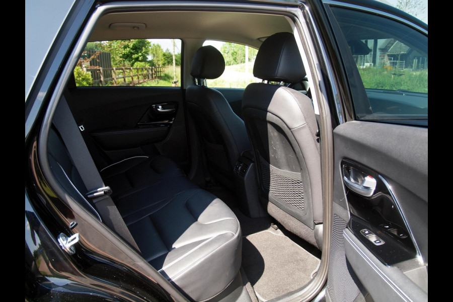 Kia e-Niro ExecutiveLine 64 kWh | Facelift | Camera | Apple Carplay | Cruise Control | JBL | Leer |