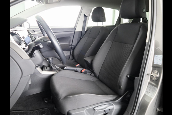Volkswagen Polo 1.0 TSI R-Line Edition 95 PK DSG (Automaat) | Parkeersensoren voor en achter | Navigatie | Inklapbare spiegels |