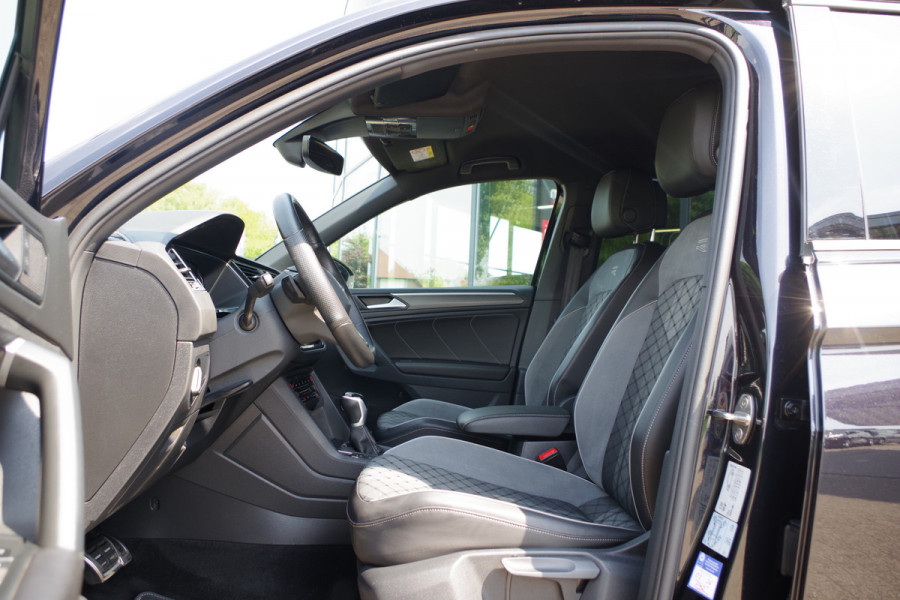 Volkswagen Tiguan 1.4 TSI eHybrid 245 PK R-Line BNS+ PHEV, Elektrische Trekhaak, Rondomzicht Camera, Adap. Cruise Control