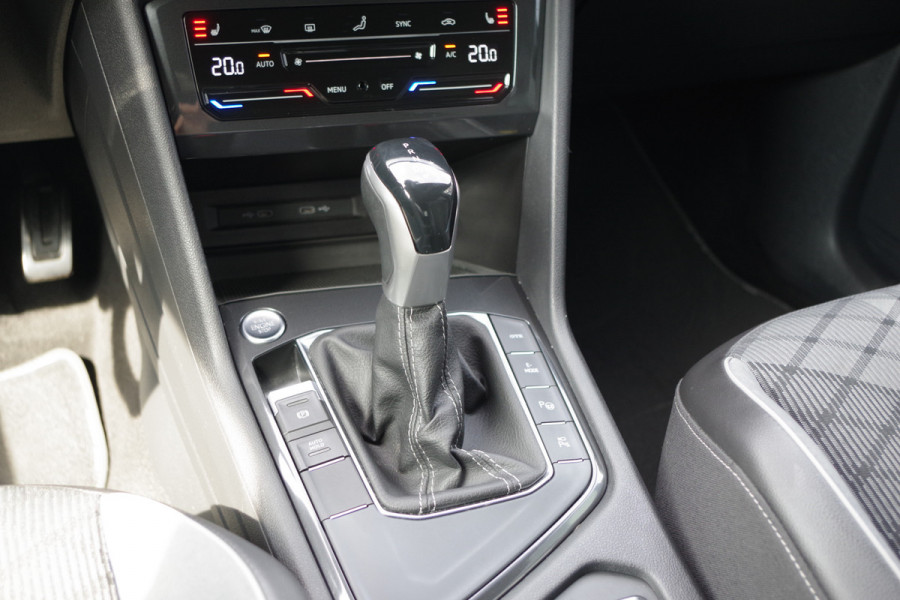 Volkswagen Tiguan 1.4 TSI eHybrid 245 PK R-Line BNS+ PHEV, Elektrische Trekhaak, Rondomzicht Camera, Adap. Cruise Control