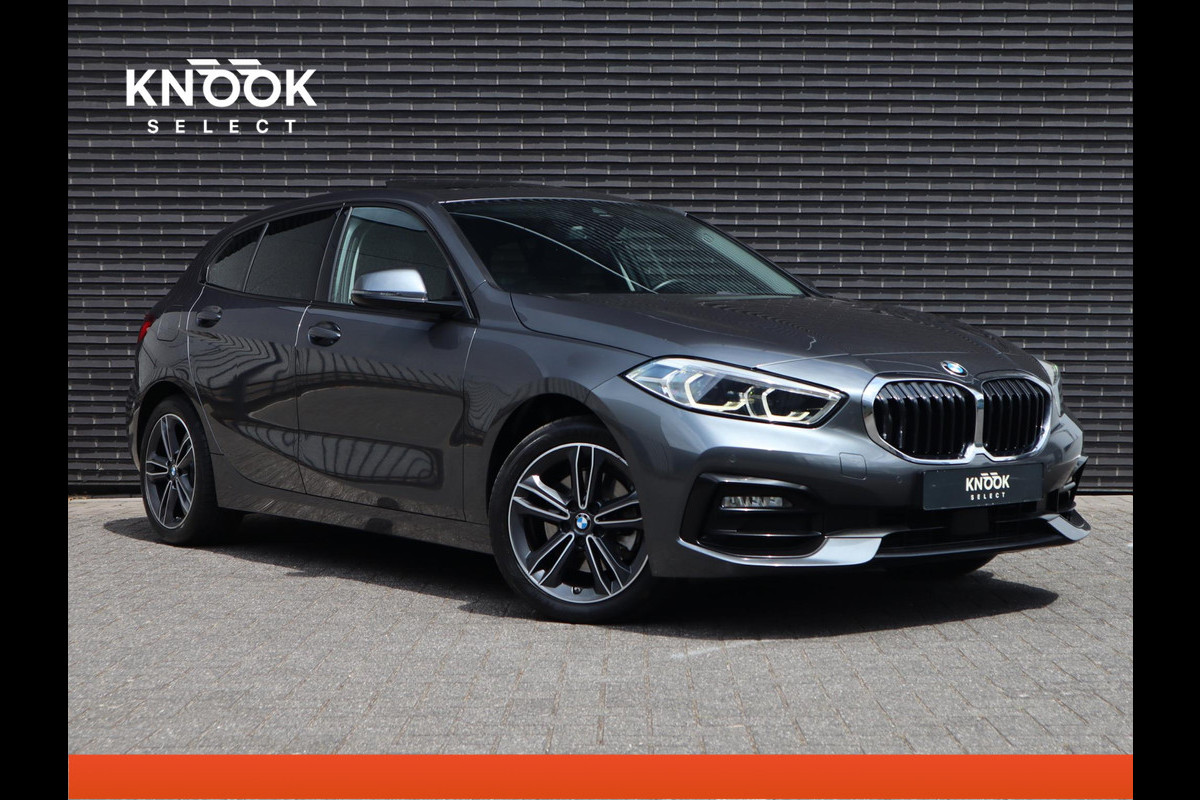 BMW 1-serie 118i Executive Edition | Pano | Sport-Line BMW 1-serie 118i Executive Edition | Pano | Sport-Line