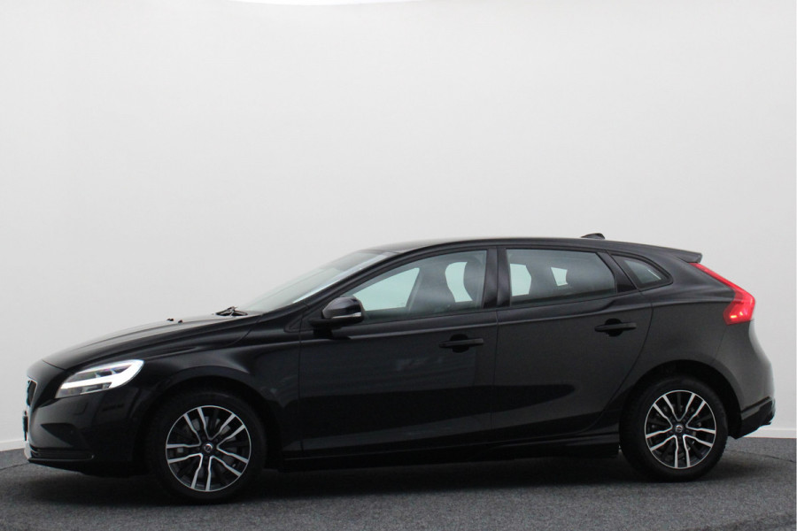 Volvo V40 1.5 T2 Momentum Automaat LED, Navigatie, Stoelverwarming, Cruise, Climate, PDC