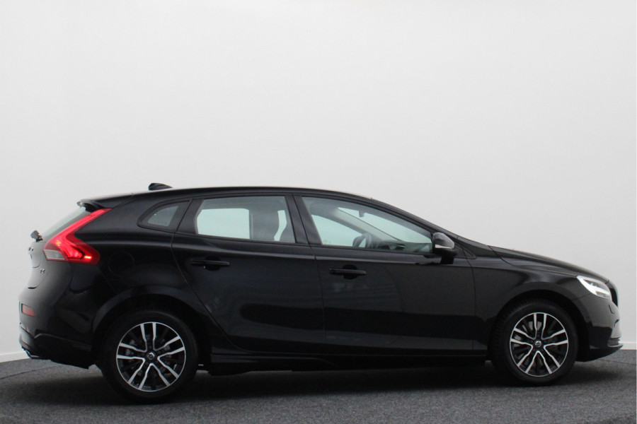 Volvo V40 1.5 T2 Momentum Automaat LED, Navigatie, Stoelverwarming, Cruise, Climate, PDC
