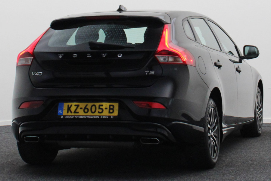 Volvo V40 1.5 T2 Momentum Automaat LED, Navigatie, Stoelverwarming, Cruise, Climate, PDC