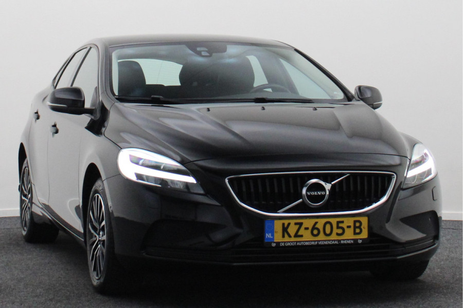 Volvo V40 1.5 T2 Momentum Automaat LED, Navigatie, Stoelverwarming, Cruise, Climate, PDC