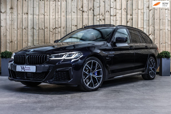 BMW 5 Serie Touring 530e M-Sport *Pano*Stoelventilatie*Individual Leder*