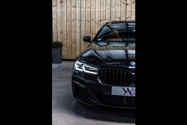 BMW 5 Serie Touring 530e M-Sport *Pano*Stoelventilatie*Individual Leder*