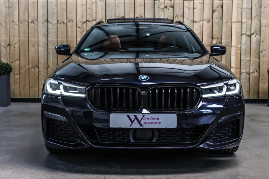 BMW 5 Serie Touring 530e M-Sport *Pano*Stoelventilatie*Individual Leder*