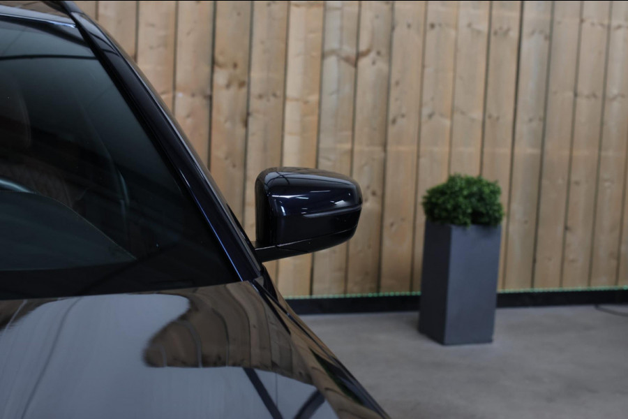 BMW 5 Serie Touring 530e M-Sport *Pano*Stoelventilatie*Individual Leder*