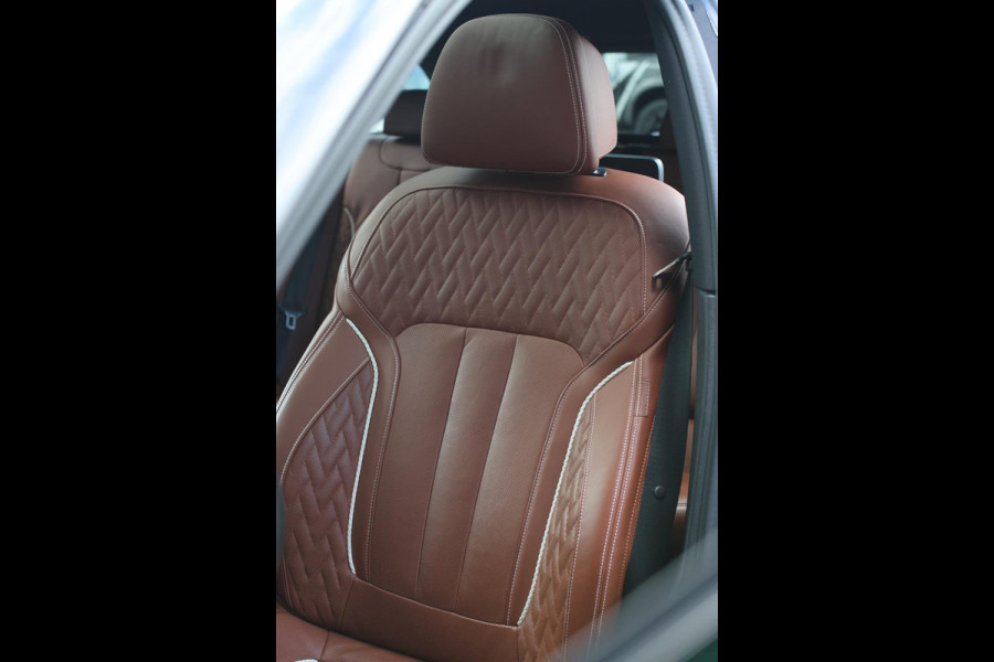 BMW 5 Serie Touring 530e M-Sport *Pano*Stoelventilatie*Individual Leder*