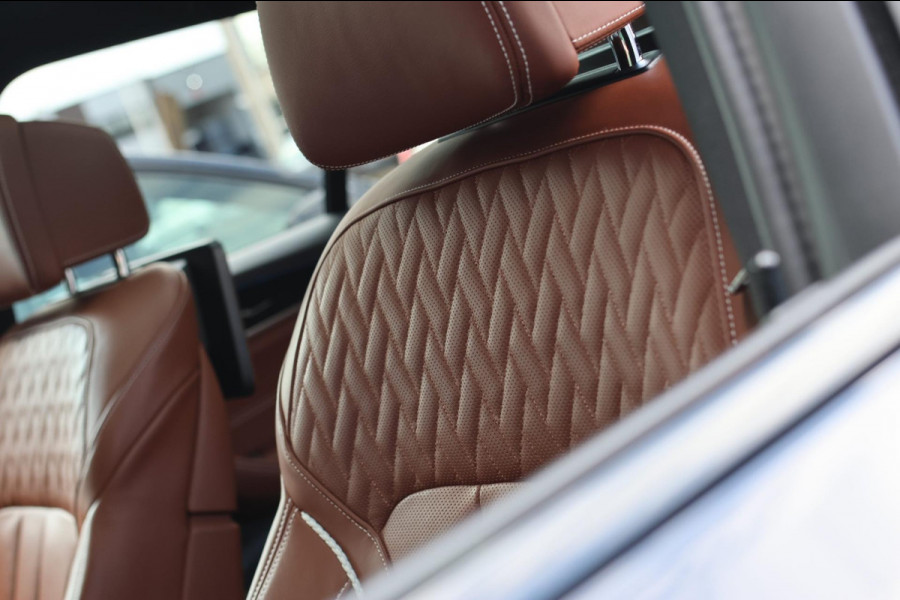 BMW 5 Serie Touring 530e M-Sport *Pano*Stoelventilatie*Individual Leder*