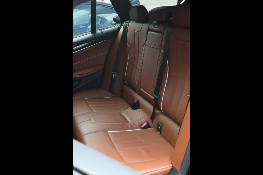 BMW 5 Serie Touring 530e M-Sport *Pano*Stoelventilatie*Individual Leder*