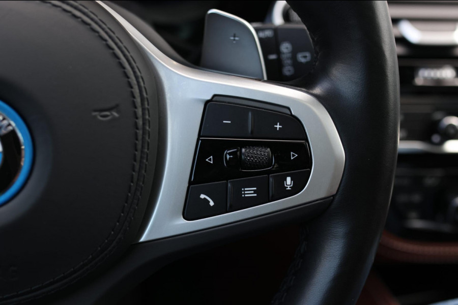 BMW 5 Serie Touring 530e M-Sport *Pano*Stoelventilatie*Individual Leder*