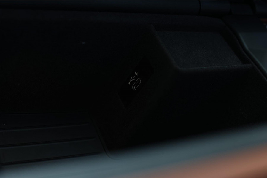 BMW 5 Serie Touring 530e M-Sport *Pano*Stoelventilatie*Individual Leder*