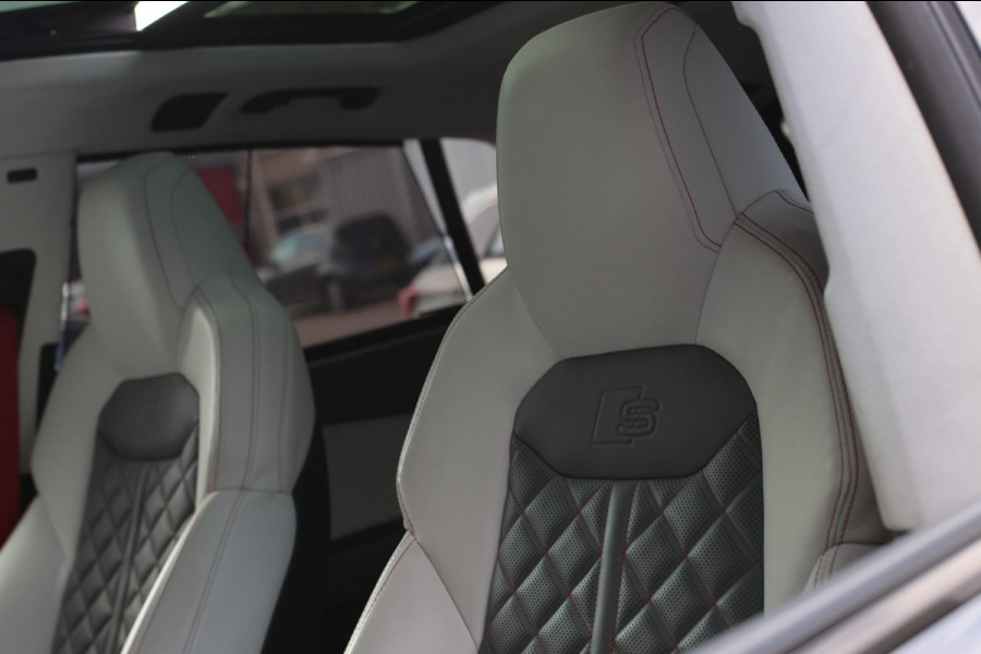 Audi Q8 60 TFSI e Quattro Competition *Pano*B&O Advanced*Audi Exclusive*Nachtzicht*