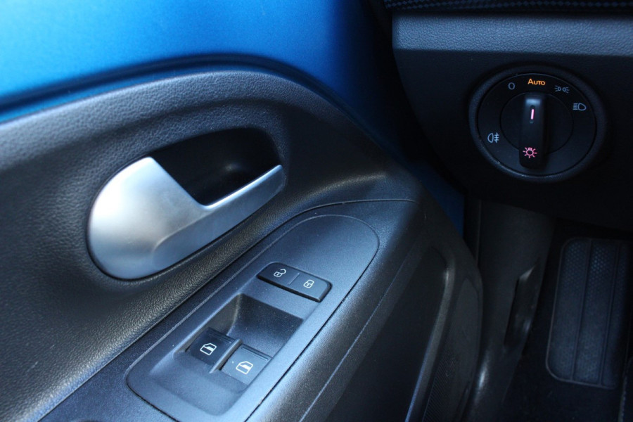Volkswagen up! 1.0 5-D NAP CAMERA PDC CRUISE BLUET CLIMA '21