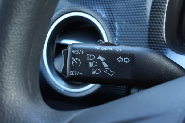 Volkswagen up! 1.0 5-D NAP CAMERA PDC CRUISE BLUET CLIMA '21